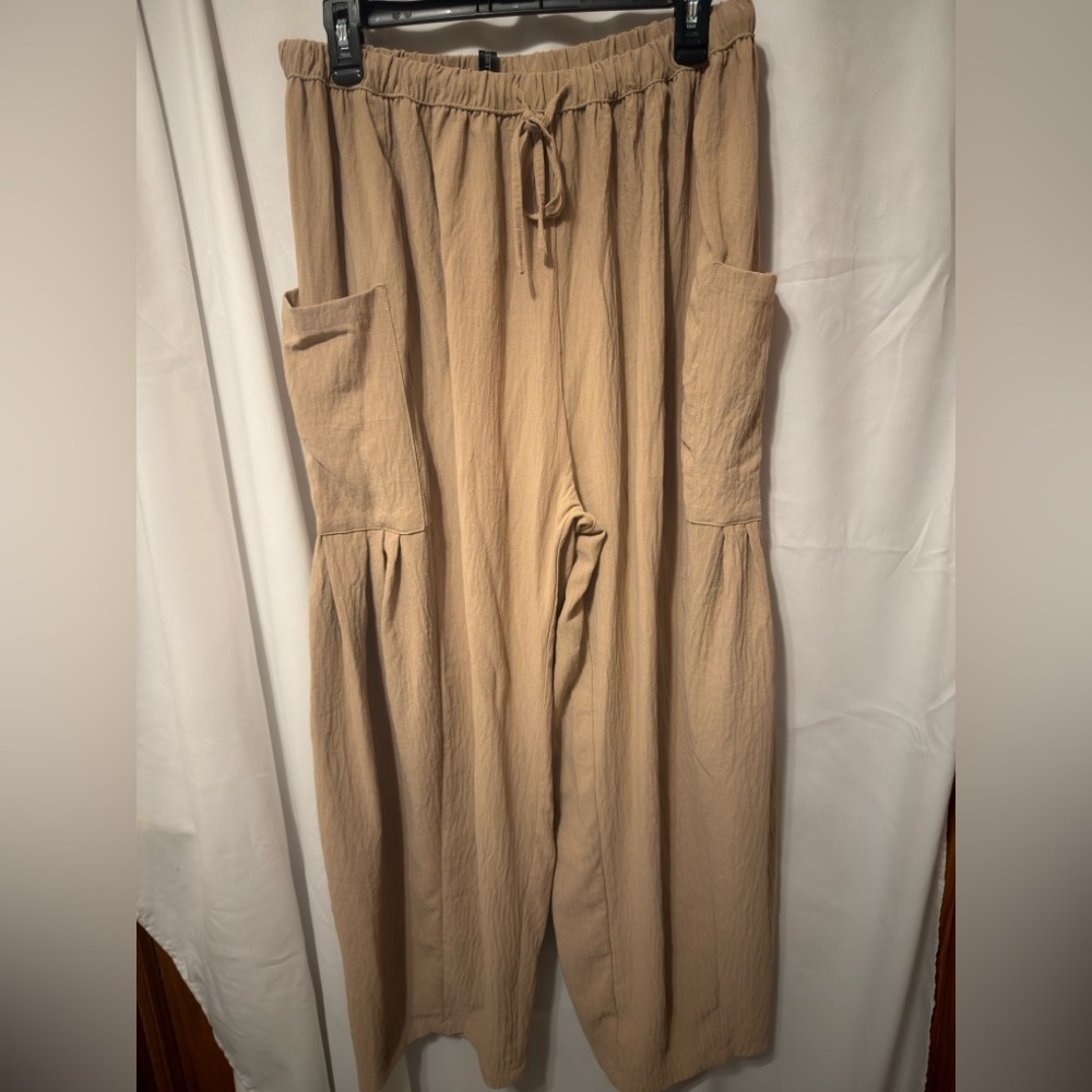 Merokeety tan wide leg cargo trouser M - Picture 3 of 13